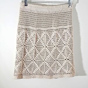 Urban outfitter Staring at Stars crochet mini skirt.‎ Beige. Nice size small.